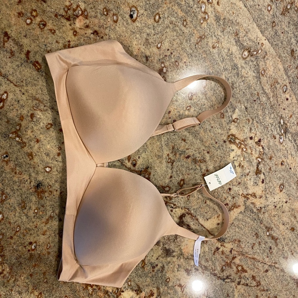 Size 36C wireless aerie bra NWT